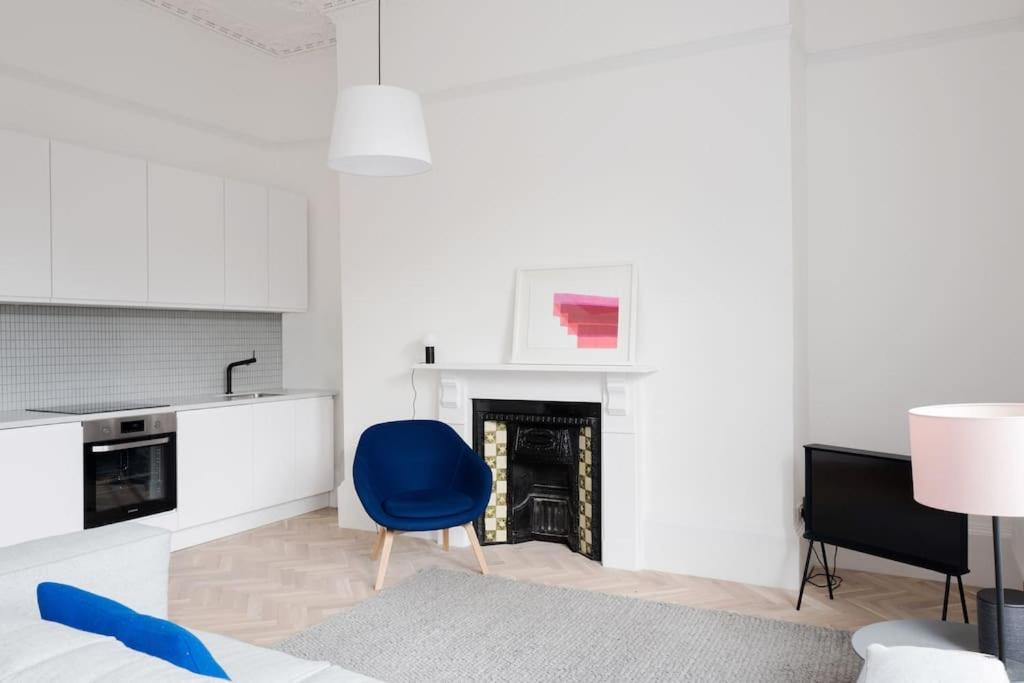 Apartament Spacious Georgian Pad - Free Parking - Walk To Bath Zewnętrze zdjęcie